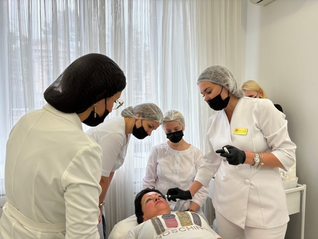 Дата и место проведения обучения инъекционной косметологии