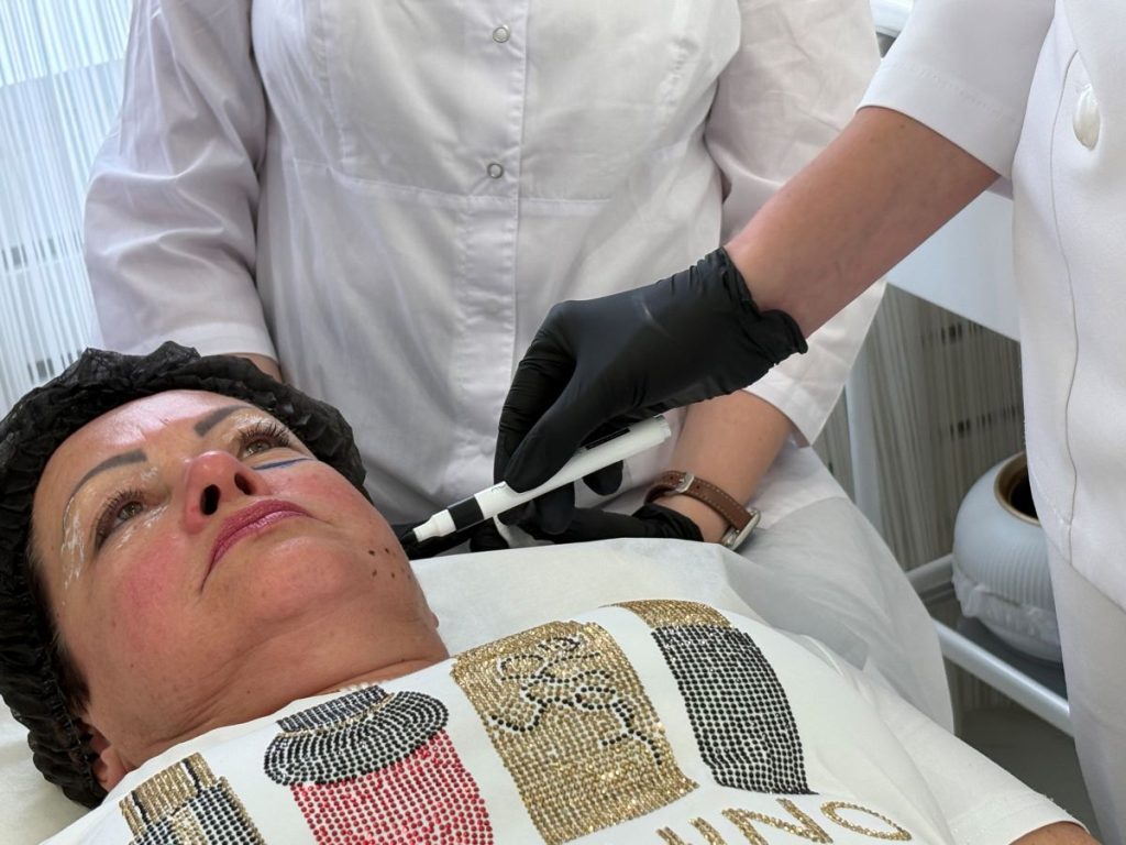 Что такое контурная пластика скул?