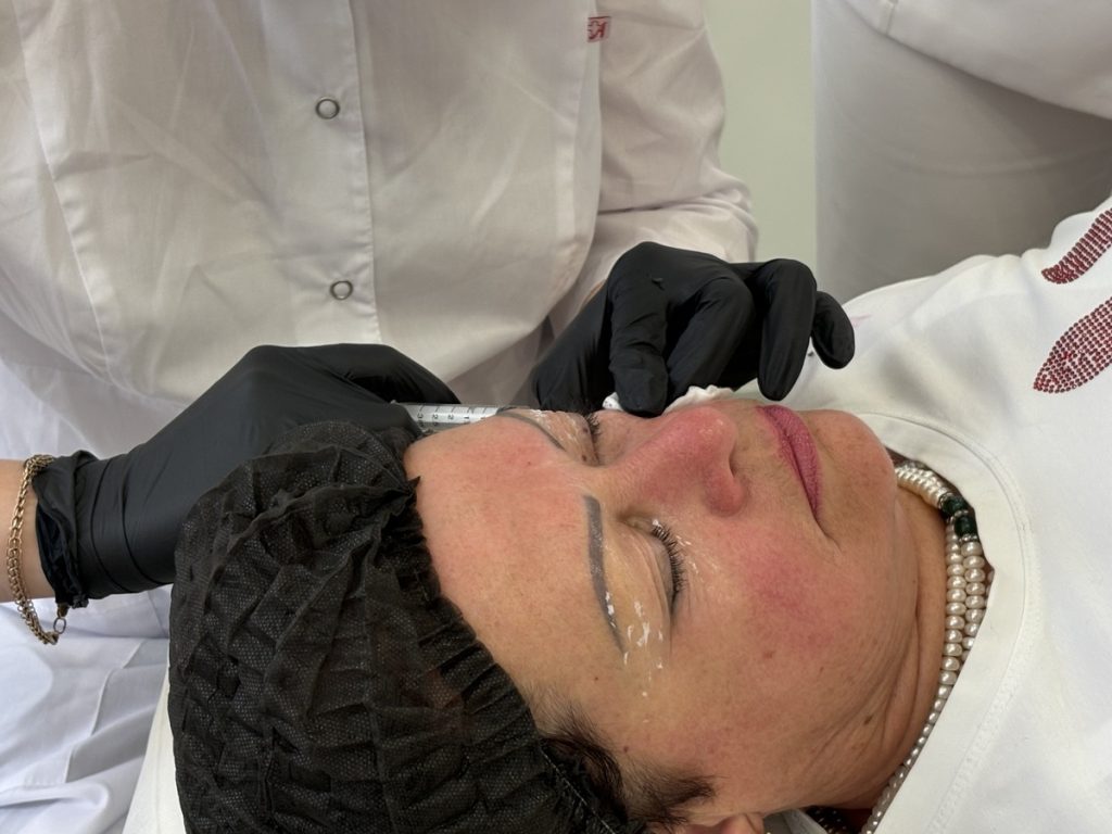 Кто может обучаться инъекционной косметологии?