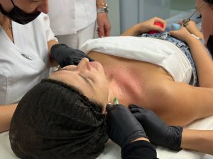 Ботулинотерапия: что это, как появилась и как ей научиться