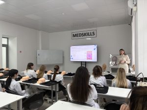 Курс по контурной пластике носогубной мклпдки